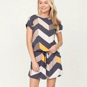 NWT ONLY $25 Boho 60s Chevron Print Romper Shorts XXL fits up to 2X SO CUTE!